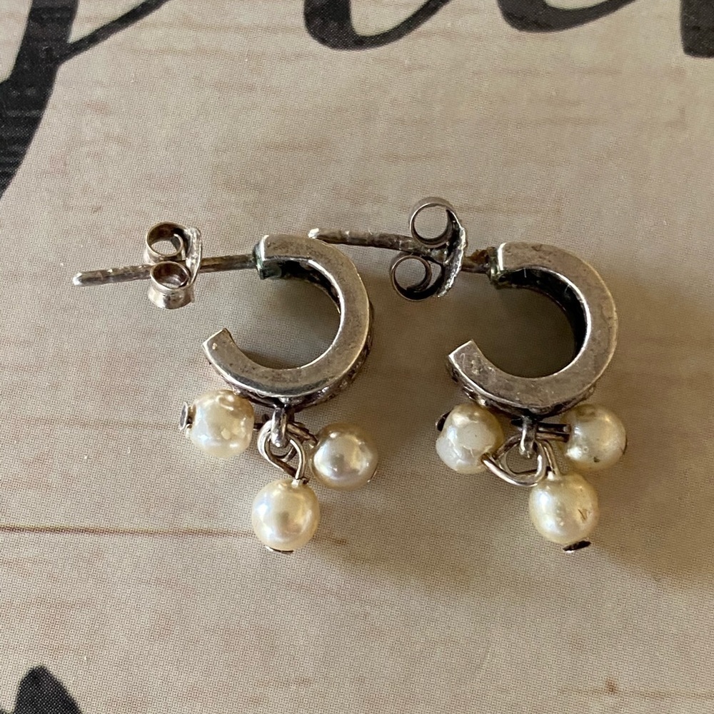Sterling Silver and Pearl earrings*
